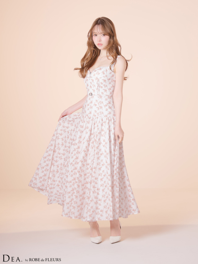 XS～Lサイズあり】フラワーマットサテンギャザーフレアロングキャバ