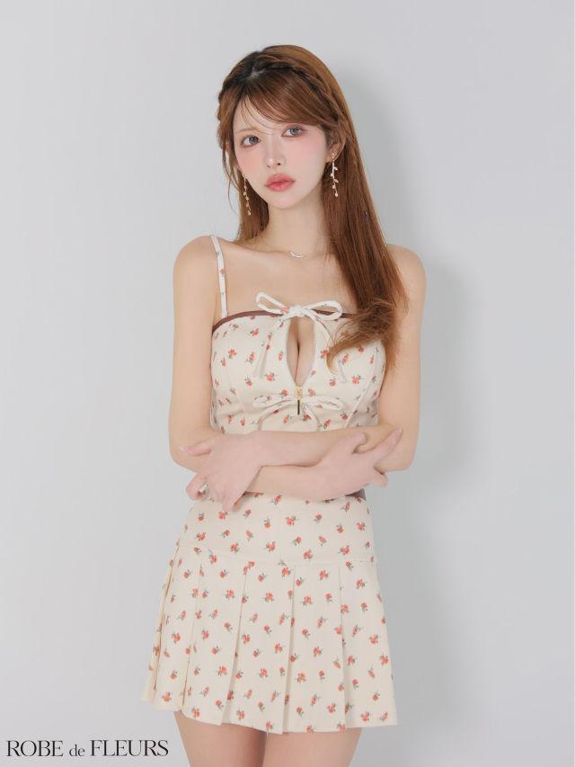 XSサイズあり】小花柄レザーパイピングプリーツセットアップミニキャバ
