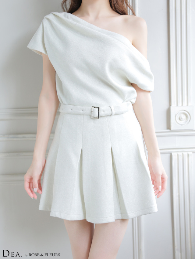 XSサイズあり】ドレープオフショルダーセットアップフレアミニキャバ