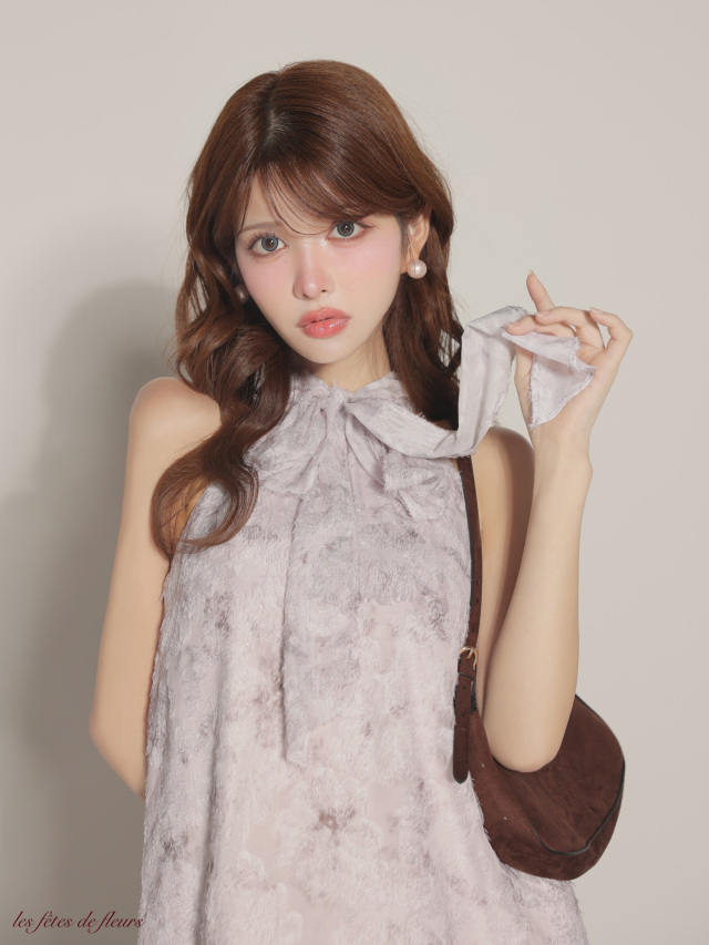 XSサイズあり】Ribbon Tucked Mini Dress(LF4625)