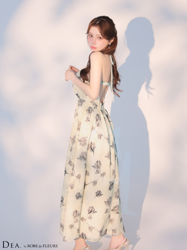 XS～Lサイズあり】フラワージャガードシフォンホルターネックロング
