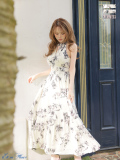 ★予約商品★【7月上旬頃入荷予定】【XS〜Lサイズあり】Halter flower long dress(VC4680)