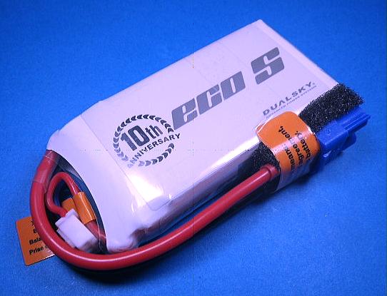 Dualsky 25-50C放電 7.4V1300mAh XP13002ECO 白