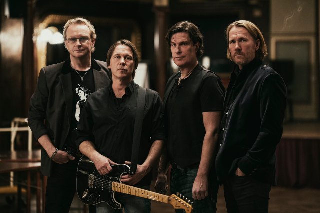 ROULETTE リマスター限定盤北欧メロハー 17曲収録 北欧メロディアス・ハードのROULETTEがスペシャルEP「FROM NOW UNTIL