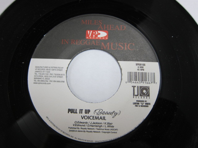 Aside VOICE MAIL / PULL IT UP / Bside AIDONIA / BAD MAN A STEP / BEAUTY & THE BEAST RIDDIM / V.P. RECORDS