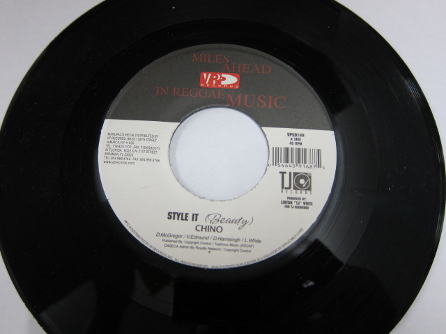 Aside CHINO / STYLE IT / Bside KONSHENS / DON'T LEAVE IT / BEAUTY & THE BEAST RIDDIM / V.P. RECORDS