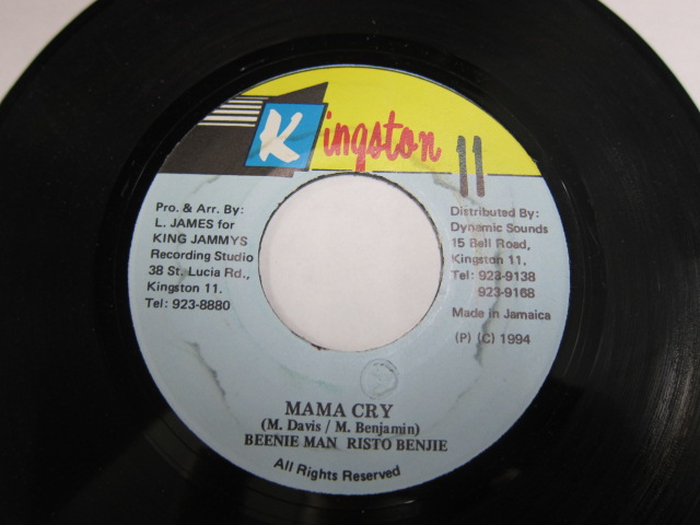BEENIE MAN & RISTO BENJIE / MAMA CRY /  FAR EAST RIDDIM / KINGSTON 11