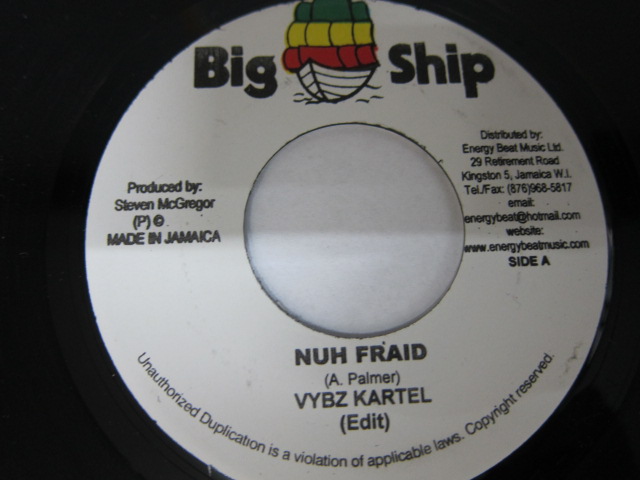 Aside VYBZ KARTEL / NUH FRAID / ADVOCATE RIDDIM / BIG SHIP