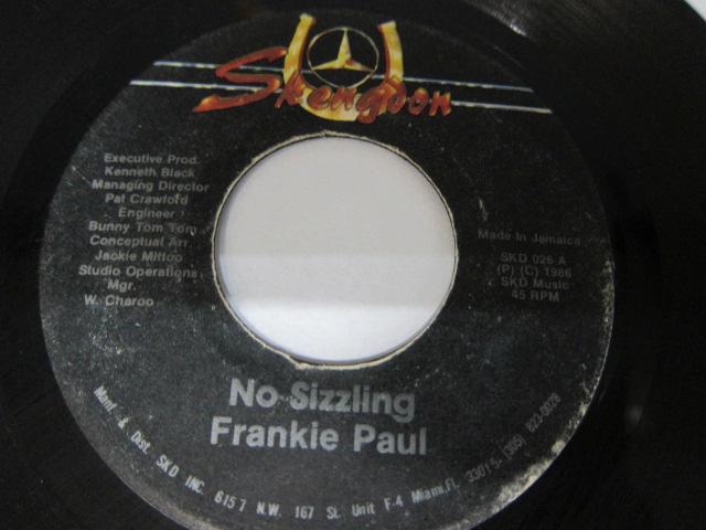 FRANKIE PAUL / NO SIZZLING / SKENGDON