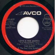 VAN McCOY / LOVE IS THE ANSWER / AVCO