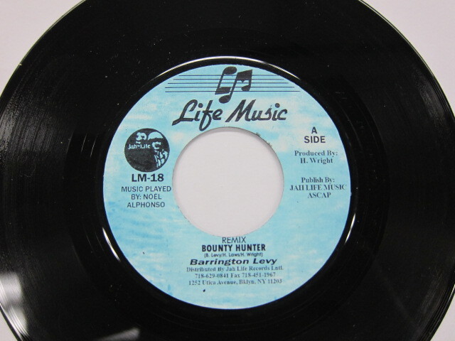 BARRINGTON LEVY / BOUNTY HUNTER REMIX / LIFE MUSIC UK