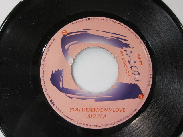 SIZZLA / YOU DESERVE MY LOVE / YA-LOW PRODUCTION