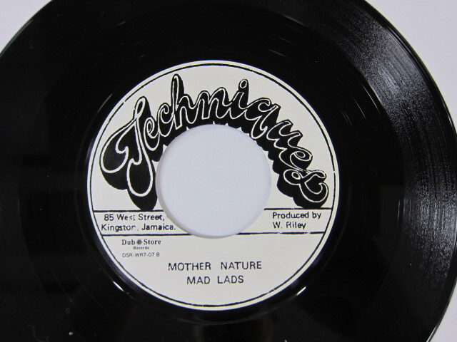  MAD LADS / Aside I NEVER KNOW / Bside MOTHER NATURE / TECHNIQUES