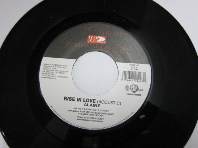 Aside ALAINE / RISE IN LOVE / Bside TAMI CHYNN / OVER AND OVER AGAIN / GUARDIAN ANGEL [ACOUSTIC] / V.P.RECORDS