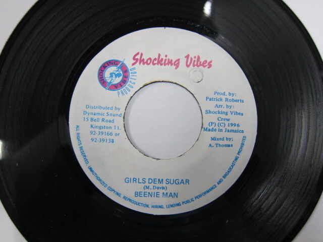 BEENIE MAN / GIRLS DEM SUGAR / PUNANNY RIDDIM / SHOCKING VIBES