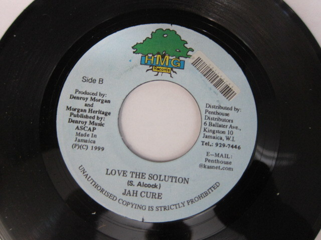 Aside JAH CURE / LOVE IS SOLUTION / Bside MILITARY MAN / GIVE THANKS / JAH JAH CITY RIDDIM / HMG