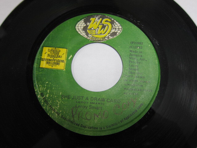 LEROY SMART / SHE JUST A DRAW CARD / WWS