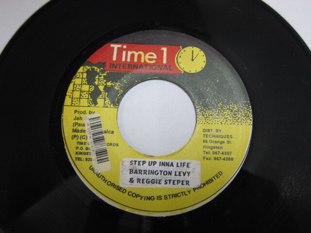 BARRINGTON LEVY & SASSA FRASS / STEP UP INNA LIFE / TIME ONE