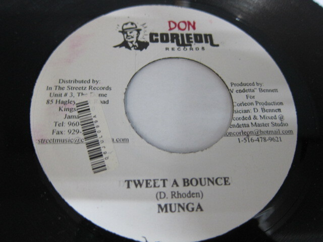 Aside HOLLOW POINT / EASY SKANKING / Bside MUNGA / TWEETA BOUNCE / FOUNDATION RIDDIM / DON CORLEON RECORDS