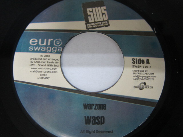 Aside WASP / WAR ZONE / B side MR.GLAMARUS / CYAN HOLD DOWN / EURO SWAGGA RIDDIM / SWS