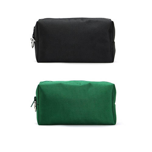 耐久性に優れた1688d ポリエステルを使用したソリッドポーチ。