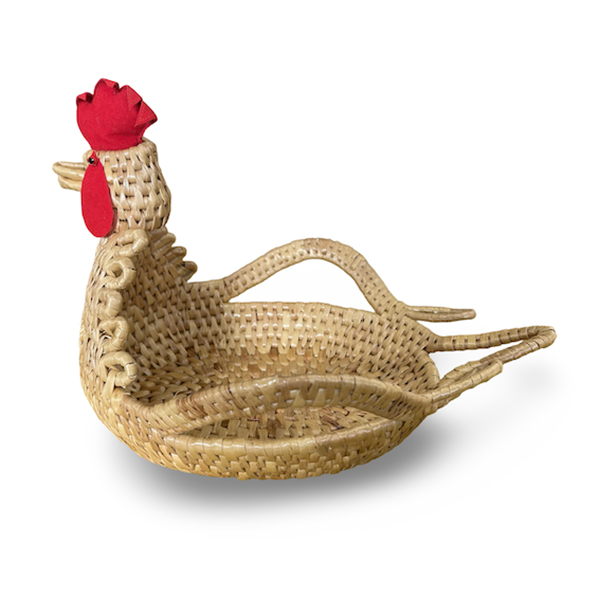 タイのアユタヤで作られたチキンバスケット。