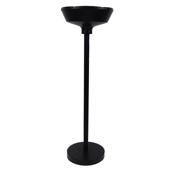 場所をとらないスリム型でかっこいいスタンド灰皿。