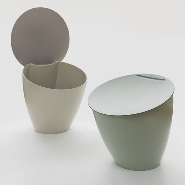 卓上サイズのエコでコンパクトなゴミ箱