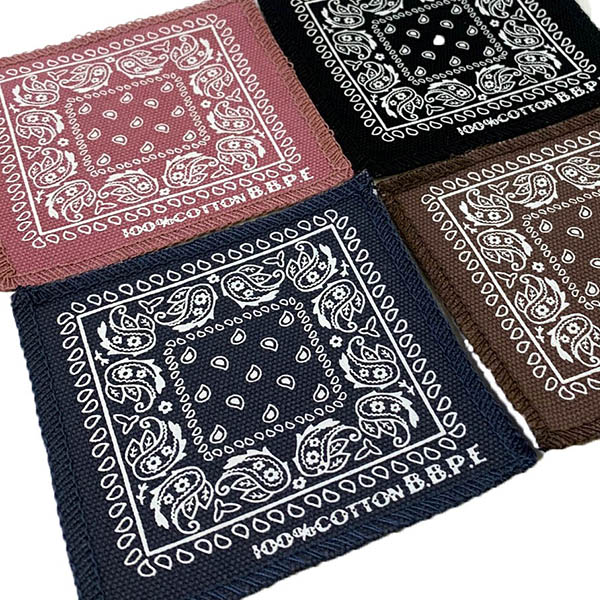 10cm角のヴィンテージバンダナ柄に仕上げたコースター。