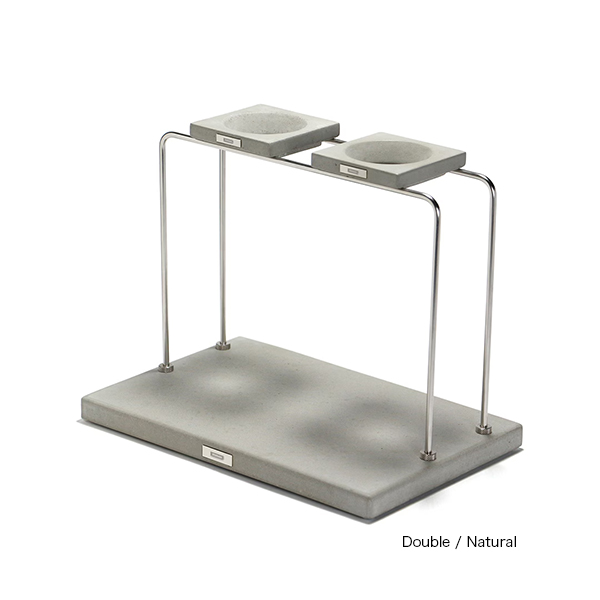 そこに置くだけで、空間の印象が整うコーヒードリッパースタンド