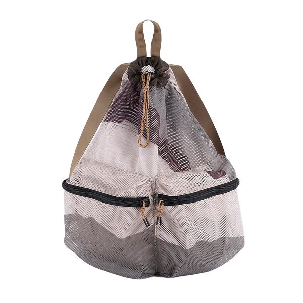 厚手でしなやかな素材感のメッシュ生地を使用したシリーズ