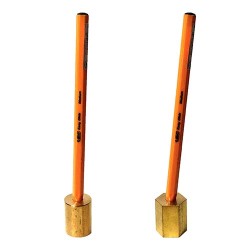 真鍮削り出しのボールペンスタンド。