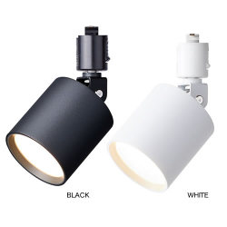 手の平サイズのコンパクト設計ながら100W電球相当の高効率LEDで驚くほどの明るさの確保を実現