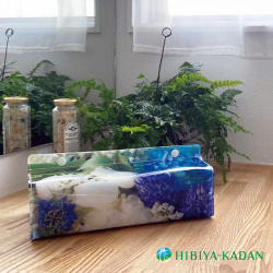 フラワーショップ『日比谷花壇』とtenteがコラボしたティシュカバー