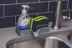 トレイがスロープ状になってるスポンジホルダー