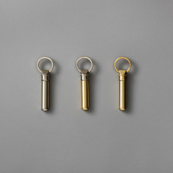 銃弾をモチーフにしたBULLETシリーズのキーリング。