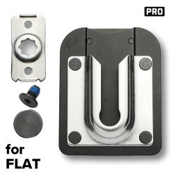 バッテリーなど様々なツールを独自のPinPalにより素早くホールドするクリップ式ホルダー。