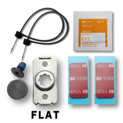 バッテリーなど様々なツールを独自のPinPalにより素早くホールドするクリップ式ホルダー。