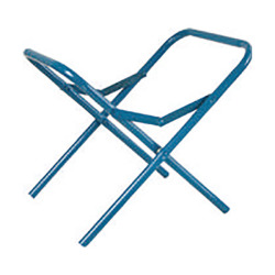 頑丈なシームレススチール製パン用スタンド。