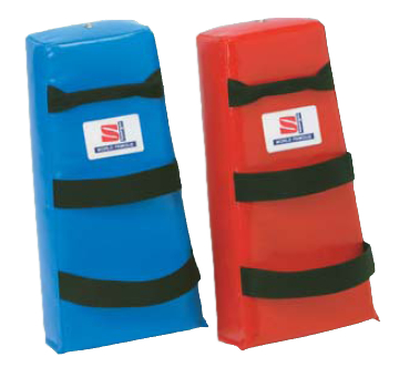 【九櫻・九桜　格闘技】台形キックミットRNO25