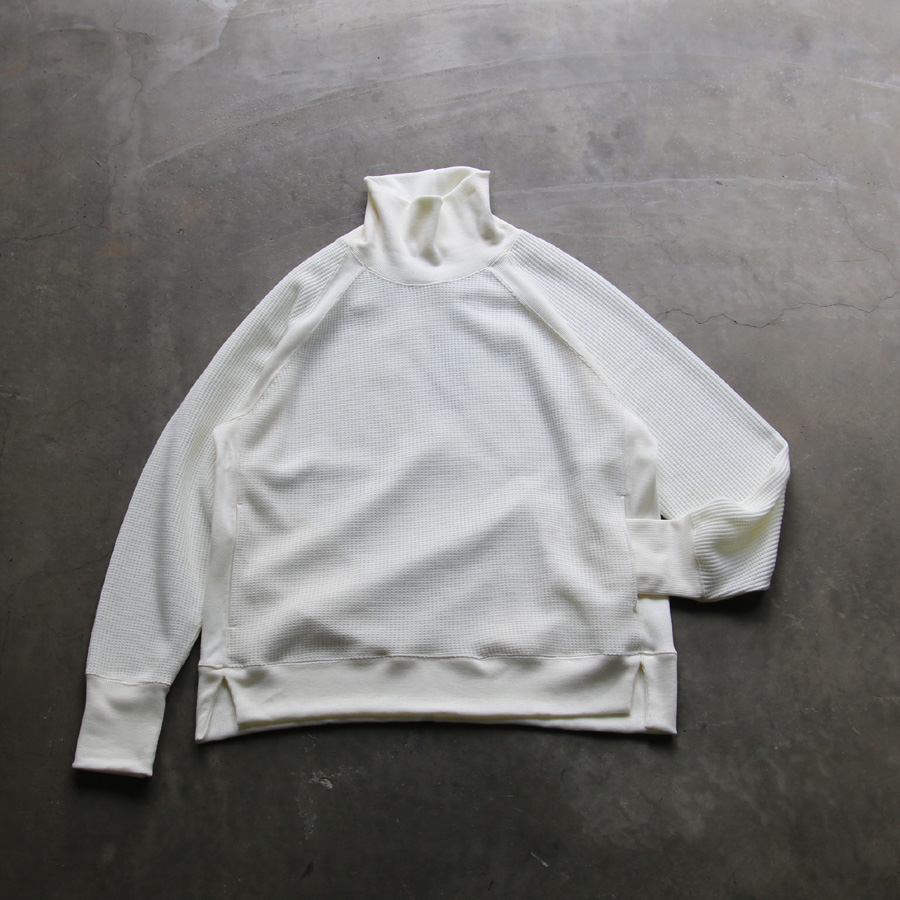 CURLY&Co,カーリー,WAFFLE KNIT TURTLENECK P/O,223-33102