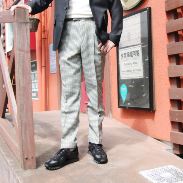 barnstoemer,バーンストーマー,barnstoemer 東京取扱店舗,barnstoemer 通販,1264P, SUPER100'S SAXONY WOOL MCQUEEN PANTS,限定販売