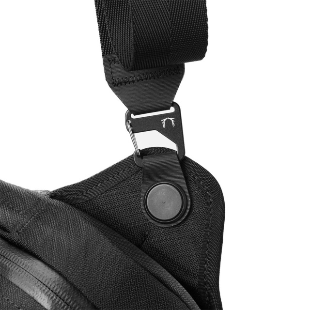 Glip Sling black ember ブラックエンバー　ショルダーバッグ 楽天市場】BLACK EMBER ブラックエンバー GRIP SLING グリップ