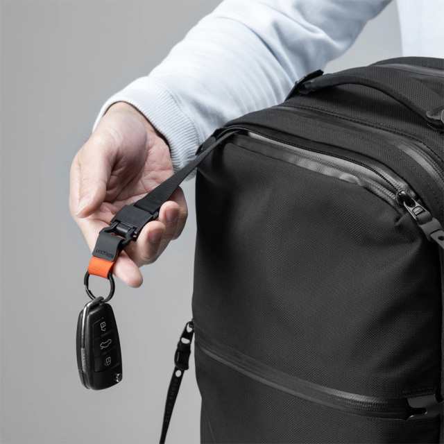 別売純正ストラップ付 BLACK EMBER CITADEL ブラックエンバー 楽天市場】ブラックエンバー BLACK EMBER カメラバッグ