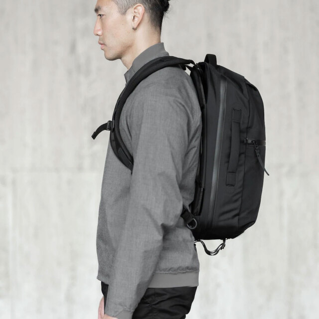 BLACK EMBER (ブラックエンバー) 【 SHADOW26 】 バッグパック (BLACK)