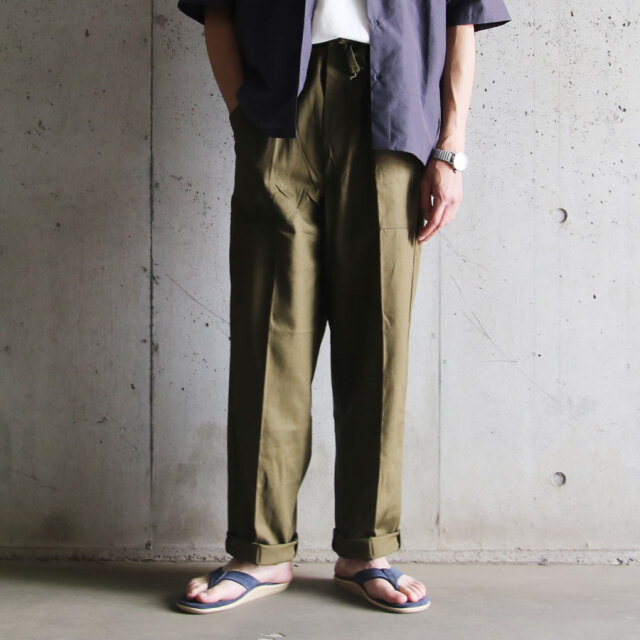 DEAD STOCK,MILITARY,チェコ軍,cook pants,ミリタリーウエア　コーディネート,40代ファッション,ユニセックス,ワークパンツ