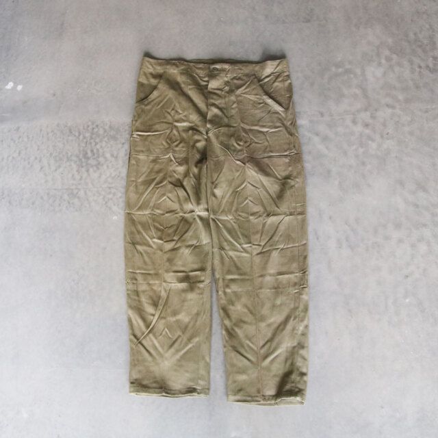 DEAD STOCK,MILITARY,チェコ軍,cook pants,ミリタリーウエア　コーディネート,40代ファッション,ユニセックス,ワークパンツ