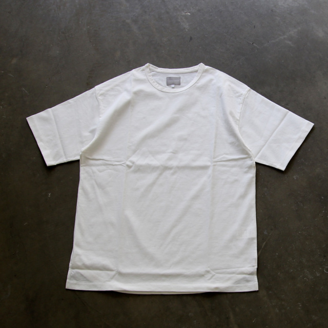 CURLY&Co,カーリー,BACK ROUND S/S TEE,tシャツ