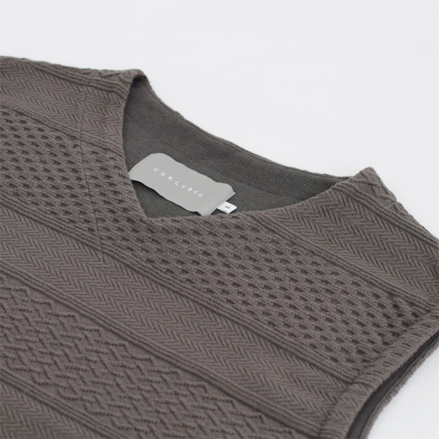 curly,カーリー,curly 通販,curly 東京取り扱い店舗,CABLE JACQUARD VEST -solid,241-200212
