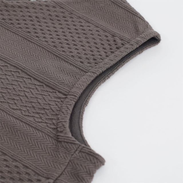 curly,カーリー,curly 通販,curly 東京取り扱い店舗,CABLE JACQUARD VEST -solid,241-200212